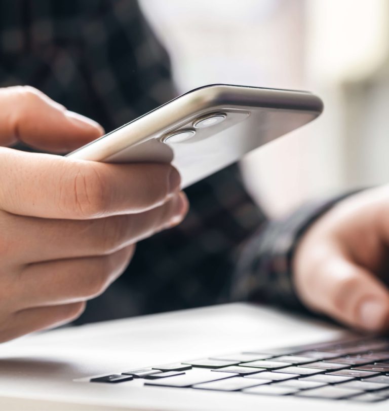 SIM Cards for Foreigners: Get a SIM Card to Stay Connected